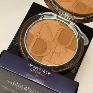 BNIB Dior Diorskin Mineral Nude Bronze Bronzing Powder 05 Warm Sunrise Bronzer